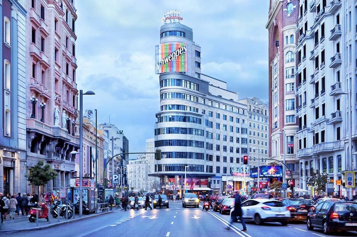 Punta Me Suites Next To Gran Via 마드리드 외부 사진