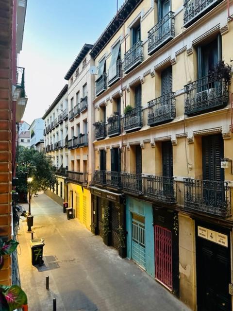 Punta Me Suites Next To Gran Via 마드리드 외부 사진